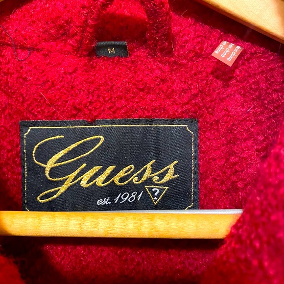 Guess Jackets & Blazers - Beautiful burgundy Guess coat